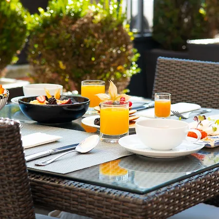 호텔 Sana Silver Coast